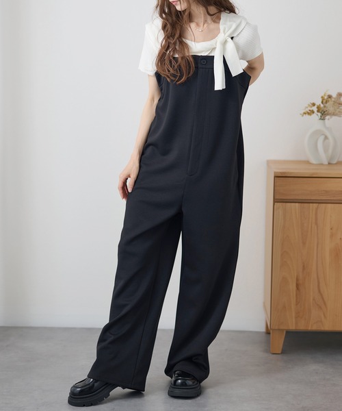 DAYRA(デイラ)の「バックV ダブルポケット ストレッチ サロペット パンツ(サロペット/オーバーオール・レディース・ブラック/ダークグレー/ネイビー・FREE)」の5枚目の写真