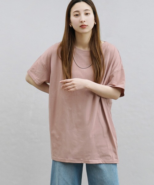 zootie(ズーティー)の「URBAN PLUS オーバーカットソー(Tシャツ/カットソー・レディース・ネイビー/ダークグリーン/ライトベージュ/スモークピンク/グレイッシュベージュ/テラコッタ/グレイッシュブルー/アイボリー/チャコール/ブラック/ライトブルー/ブラウン系その他/オフホワイト・フリー)」の13枚目の写真