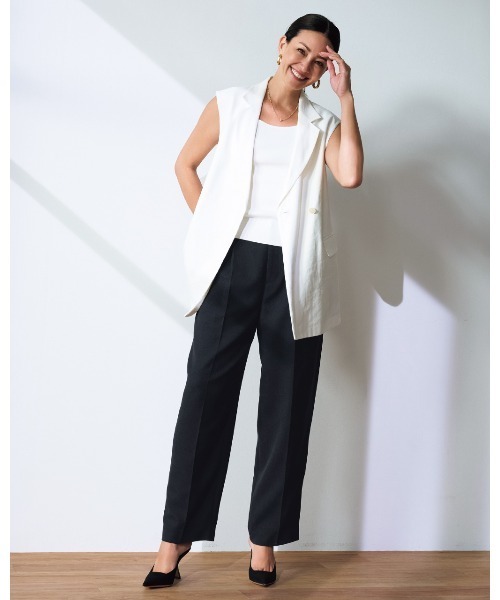 DoCLASSE（ ドゥクラッセ）の「バルキーリネンタッチ・カーブテーパードパンツ（その他パンツ・レディース・ベージュ/ダークネイビー/ライトグレー・13/15 /7/9/11）」の3枚目の写真
