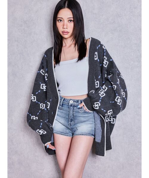 GYDA(ジェイダ)の「GG glitter quiltingニットカーディガン(カーディガン/ボレロ・レディース・チャコールグレー/ブラック/オフホワイト・FREE)」の12枚目の写真