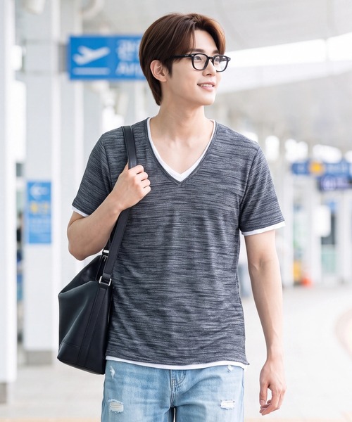 B.I.D.(ビーアイディー)の「《Bd》ユニセックス 杢天竺 レイヤード VネックTシャツ(Tシャツ/カットソー・メンズ・ホワイト/ブラック/グレー/ワインレッド・LARGE/X-LARGE/MEDIUM)」の3枚目の写真