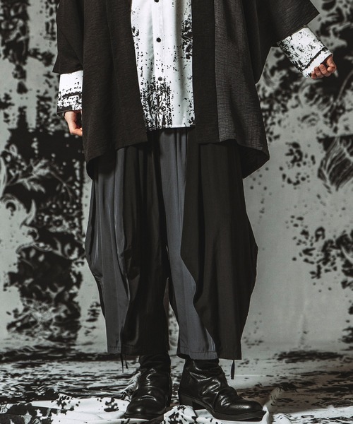 NO ID.(ノーアイディ)の「【NO ID.】3D Gather Baggy Trousers / 3Dギャザーバギートラウザーズ(その他パンツ・メンズ・ブラック/その他22/その他23・1/2)」の22枚目の写真