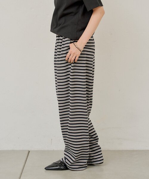 WHIMSIC(ウィムジック)の「【UNISEX】マルチボーダーカットソーパンツ(その他パンツ・メンズ・ベージュ/ブルー/ブラック・FREE)」の14枚目の写真