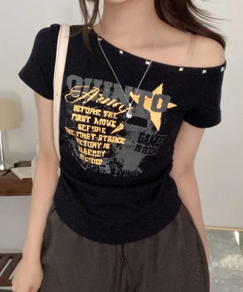 VIVID LADY(ビビッドレディー)の「アシンメトリーメタルネック 半袖Tシャツ(Tシャツ/カットソー・レディース・ホワイト/ライトグレー/レッド/ブラック/ネイビー・FREE)」の18枚目の写真