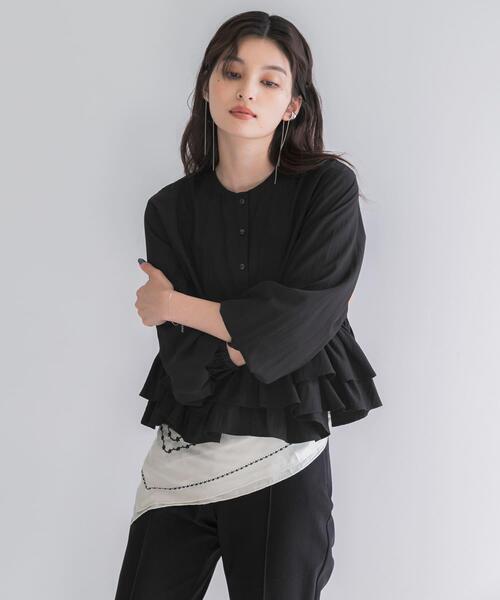 URBAN RESEARCH ROSSO WOMEN(アーバンリサーチ ロッソ)の「『WEB限定』フリルヘムブラウス(シャツ/ブラウス・レディース・ブルー系その他/ブラック/オフホワイト・FREE)」の10枚目の写真