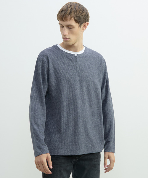 MEN'S MELROSE(メンズメルローズ)の「リンクスストライプカノコ キーネックTシャツ(Tシャツ/カットソー・メンズ・ブラック/ネイビー/グレー・4/3/2)」の3枚目の写真