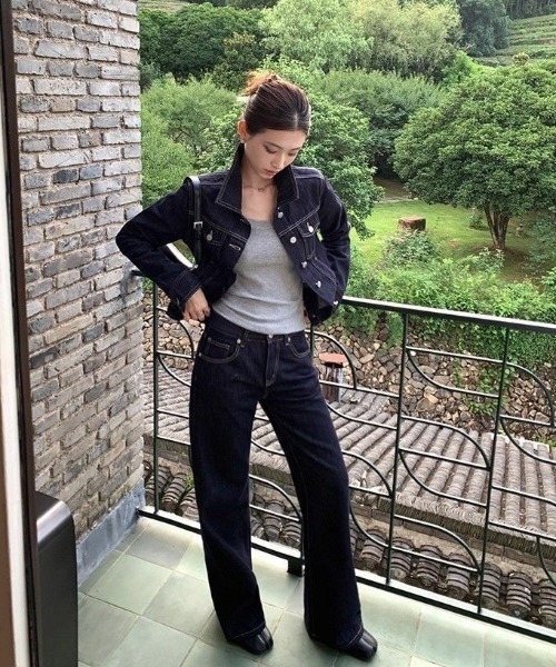 Teem Store（チームストア）の「配色ステッチ クロップドデニムジャケット（デニムジャケット・レディース・ブルー・M）」の5枚目の写真