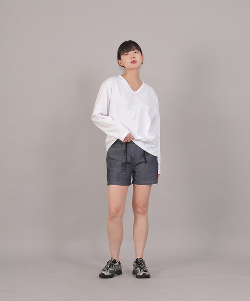 SAINTCREW（セントクルー）の「オーバーサイズ16sコットンVネック長袖TシャツCOL-8A19ホワイト（Tシャツ/カットソー・レディース・その他・FREE）」の5枚目の写真