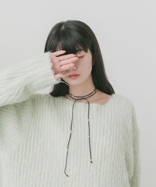 SMELLY(スメリー)の「ランダムメタルスエードライクチョーカー(ネックレス・レディース・ブラック系その他・-)」の2枚目の写真