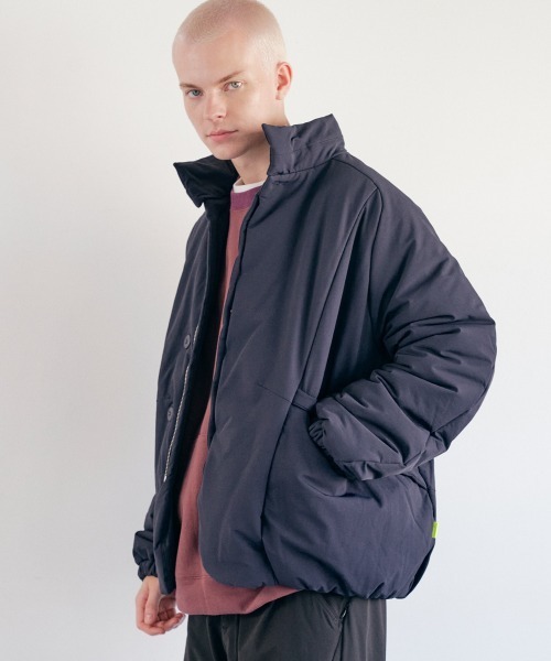 rehacer(レアセル)の「rehacer : Slack Padding Jacket / スラック パディング ジャケット(ブルゾン・メンズ・ネイビー/ブラック・LARGE/MEDIUM/SMALL)」の3枚目の写真