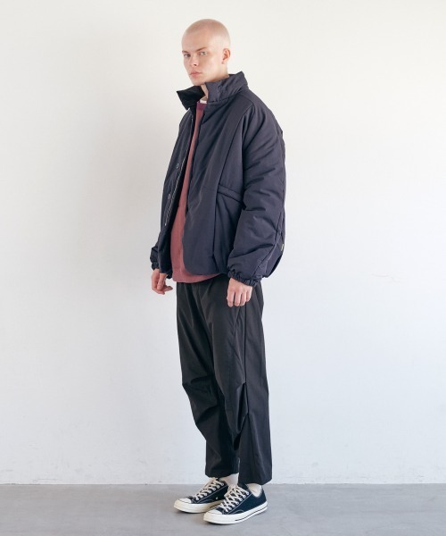 rehacer(レアセル)の「rehacer : Slack Padding Jacket / スラック パディング ジャケット(ブルゾン・メンズ・ネイビー/ブラック・LARGE/MEDIUM/SMALL)」の6枚目の写真