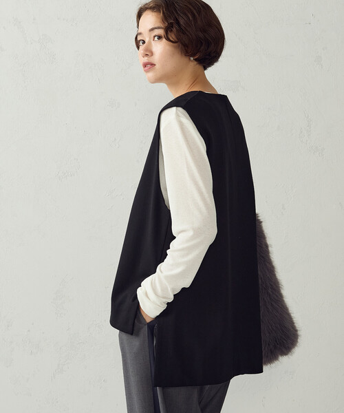 COMME CA ISM（コムサイズム）の「【セットアイテム】ポンチベスト+シアーロンT（Tシャツ/カットソー・レディース・グレイッシュベージュ/ブラック・M/L）」の7枚目の写真
