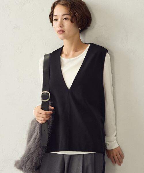 COMME CA ISM（コムサイズム）の「【セットアイテム】ポンチベスト+シアーロンT（Tシャツ/カットソー・レディース・グレイッシュベージュ/ブラック・M/L）」の9枚目の写真