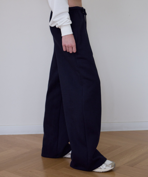 ROSEFRANTZ（ロゼフランツ）の「Rose Embroidery Wide Sweatpants [Navy]（スウェットパンツ・レディース・ネイビー・SMALL/MEDIUM/X-SMALL）」の7枚目の写真