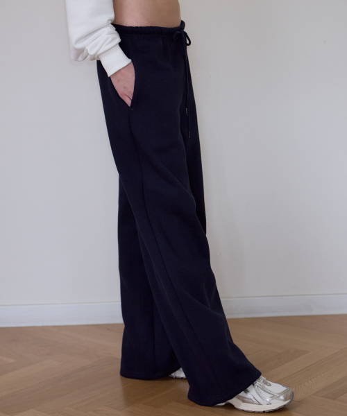 ROSEFRANTZ（ロゼフランツ）の「Rose Embroidery Wide Sweatpants [Navy]（スウェットパンツ・レディース・ネイビー・SMALL/MEDIUM/X-SMALL）」の8枚目の写真