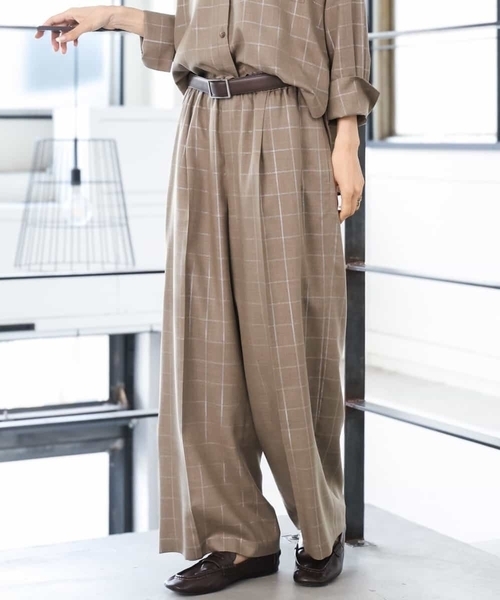 MICHEL KLEIN（ミッシェル・クラン）の「[セットアップ対応]ラメチェックワイドパンツ（その他パンツ・レディース・モカ/グレー・38）」の8枚目の写真
