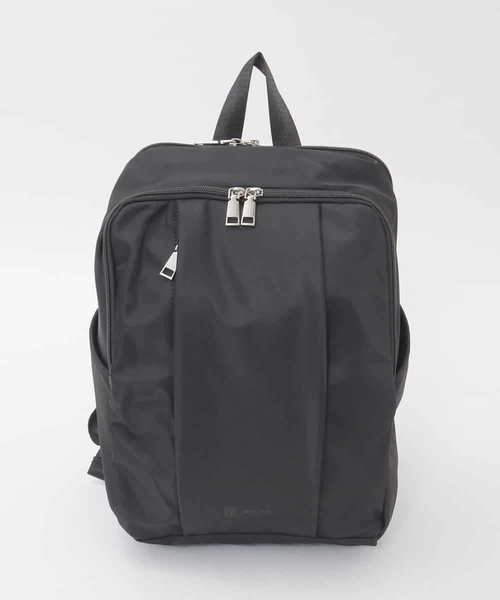 MK MICHEL KLEIN（エムケーミッシェルクラン）の「[15L/撥水/A4収納可]フロントタックデザインコンパクトリュック（バックパック/リュック・レディース・グレー/ダークインディゴブルー/ブラック・00）」の2枚目の写真