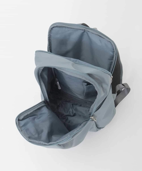 MK MICHEL KLEIN（エムケーミッシェルクラン）の「[15L/撥水/A4収納可]フロントタックデザインコンパクトリュック（バックパック/リュック・レディース・グレー/ダークインディゴブルー/ブラック・00）」の19枚目の写真