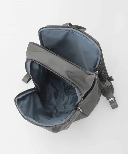 MK MICHEL KLEIN（エムケーミッシェルクラン）の「[15L/撥水/A4収納可]フロントタックデザインコンパクトリュック（バックパック/リュック・レディース・グレー/ダークインディゴブルー/ブラック・00）」の22枚目の写真