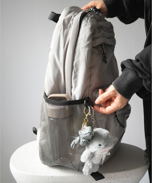 Port(ポート)の「【 Port / ポート 】 サコッシュ付属 ベビーカーループ付き マザーズリュック / バックパック(バックパック/リュック・レディース・ブラック/ライトグレー・FREE)」の16枚目の写真