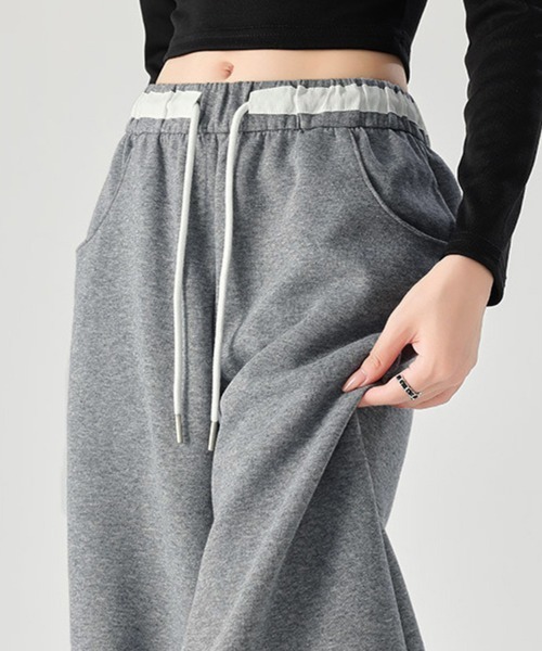 ReRe(リリ)の「ワイドシルエットスウェットパンツ(スウェットパンツ・レディース・ブラック/グレー/ネイビー・SMALL/MEDIUM/X-LARGE/LARGE)」の10枚目の写真