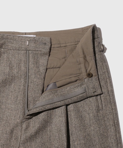 ADAM ET ROPE'(アダムエロペ)の「エコツイードワイドストレートスラックス(スラックス・メンズ・ベージュ/ブラック・M/L)」の10枚目の写真