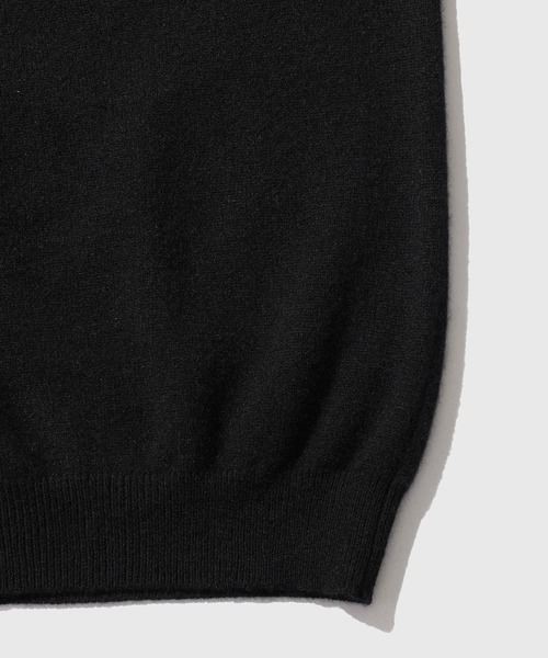 ADAM ET ROPE'（アダムエロペ）の「12GGカシミヤニットカーディガン（カーディガン/ボレロ・メンズ・ブラック・M/L）」の6枚目の写真