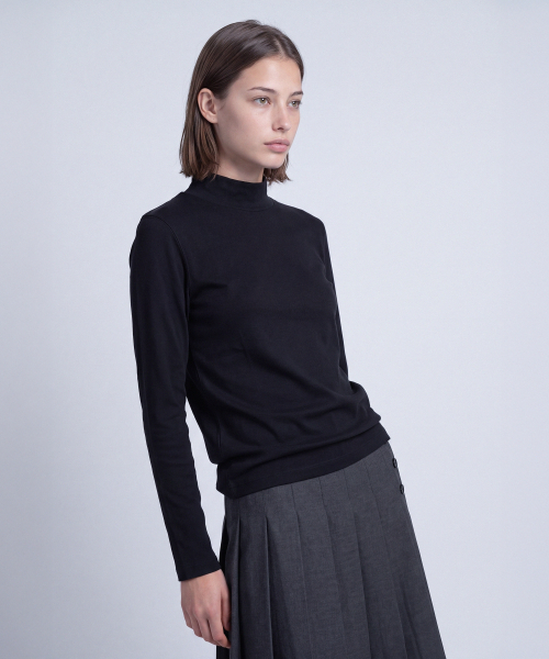 BASIC HOUSE（ベーシックハウス）の「レディース ウォーム ソフトタッチ 起毛 スリムフィット ハ   長袖Tシャツ ブラック（Tシャツ/カットソー・レディース・ブラック・100/90/85/95）」の6枚目の写真