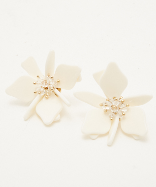 AMERICAN RAG CIE（アメリカンラグシー）の「AMERICAN RAG CIE　アクリルフラワーピアス【WEB限定】（ピアス（両耳用）・レディース・ネイビー/ホワイト・FREE）」の3枚目の写真