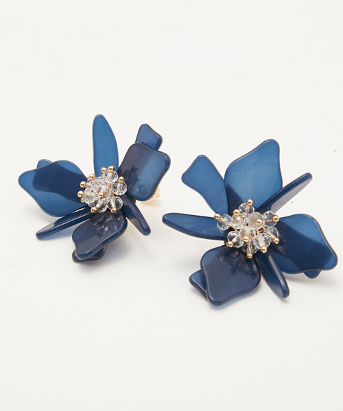 AMERICAN RAG CIE（アメリカンラグシー）の「AMERICAN RAG CIE　アクリルフラワーピアス【WEB限定】（ピアス（両耳用）・レディース・ネイビー/ホワイト・FREE）」の4枚目の写真