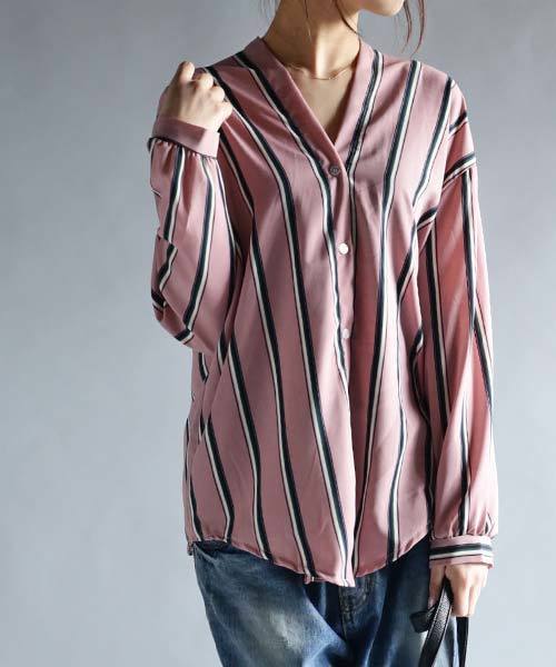 antiqua（アンティカ）の「レトロストライプ柄バックVノーカーラーシャツ（シャツ/ブラウス・レディース・ホワイト系その他/ピンク系その他・M）」の9枚目の写真