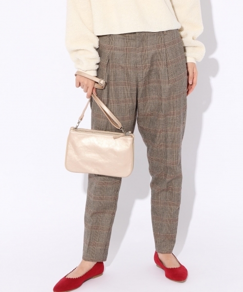 niko and...（ニコアンド）の「TRチェックテーパーパンツ（その他パンツ・レディース・ブラック/ブラウン/チャコール/ベージュ・4/3）」の4枚目の写真