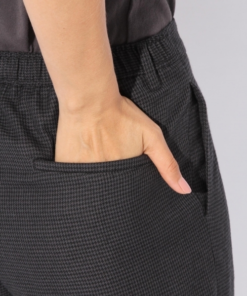 niko and...（ニコアンド）の「TRチェックテーパーパンツ（その他パンツ・レディース・ブラック/ブラウン/チャコール/ベージュ・4/3）」の22枚目の写真