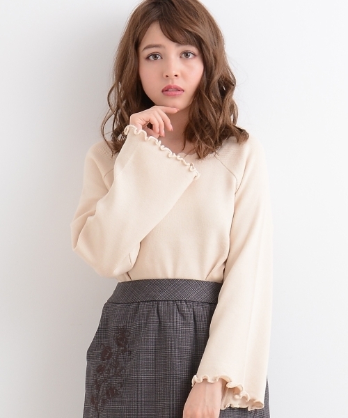 MAJESTIC LEGON（マジェスティックレゴン）の「【WEB限定価格】衿スカラップニットプルオーバー（ニット/セーター・レディース・アイボリー/ボルドー/ラベンダー/グレー/ブラック・MEDIUM）」の2枚目の写真