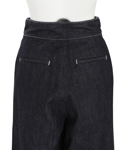 MURUA(ムルーア)の「ワイドテーパードDENIM パンツ(デニムパンツ・レディース・ブラック/インディゴブルー・1/2)」の13枚目の写真