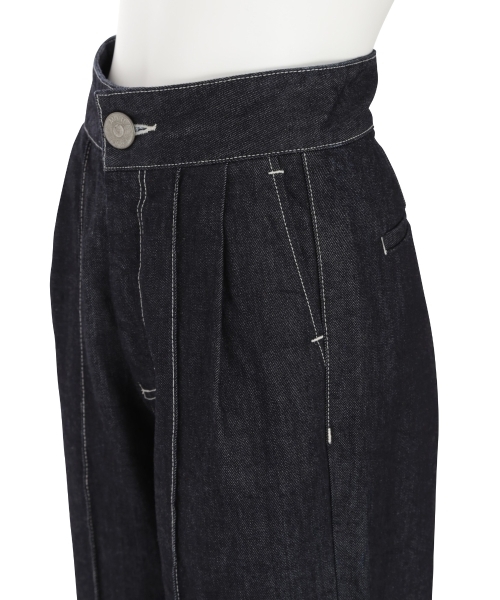 MURUA(ムルーア)の「ワイドテーパードDENIM パンツ(デニムパンツ・レディース・ブラック/インディゴブルー・1/2)」の12枚目の写真