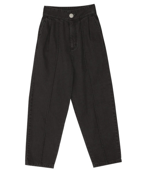 MURUA(ムルーア)の「ワイドテーパードDENIM パンツ(デニムパンツ・レディース・ブラック/インディゴブルー・1/2)」の7枚目の写真