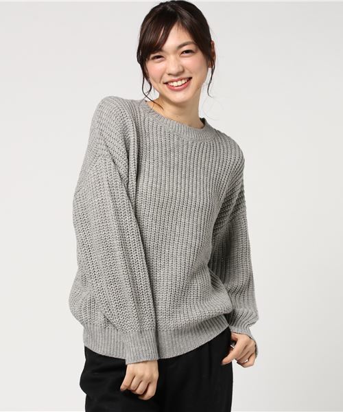 earth music&ecology（アースミュージックアンドエコロジー）の「・ざっくり畦ニットプルオーバー（ニット/セーター・レディース・ライトグレー/ブラック/ダークグリーン/キャメル・FREE）」の2枚目の写真