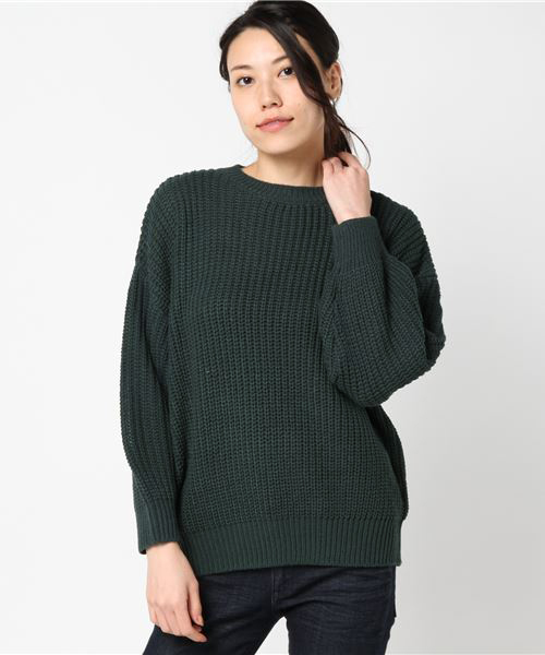 earth music&ecology（アースミュージックアンドエコロジー）の「・ざっくり畦ニットプルオーバー（ニット/セーター・レディース・ライトグレー/ブラック/ダークグリーン/キャメル・FREE）」の3枚目の写真