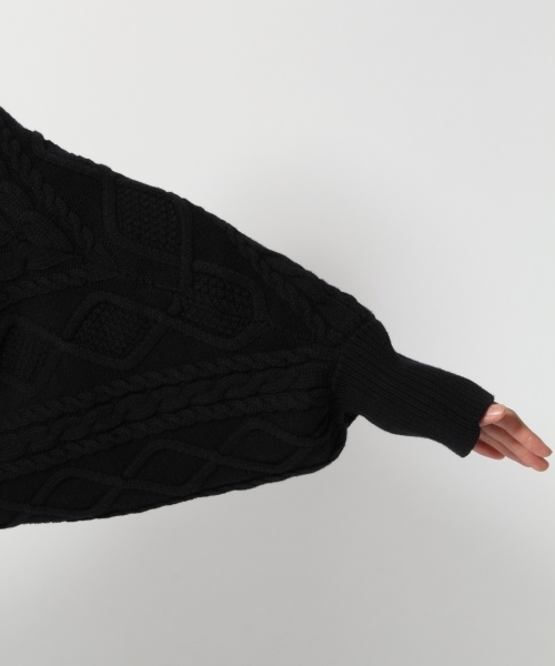 LOWRYS FARM(ローリーズファーム)の「ケーブルモモンガカーディガン 784369(カーディガン/ボレロ・レディース・ブラック/ブラウン/レッド/アイボリー・FREE)」の8枚目の写真