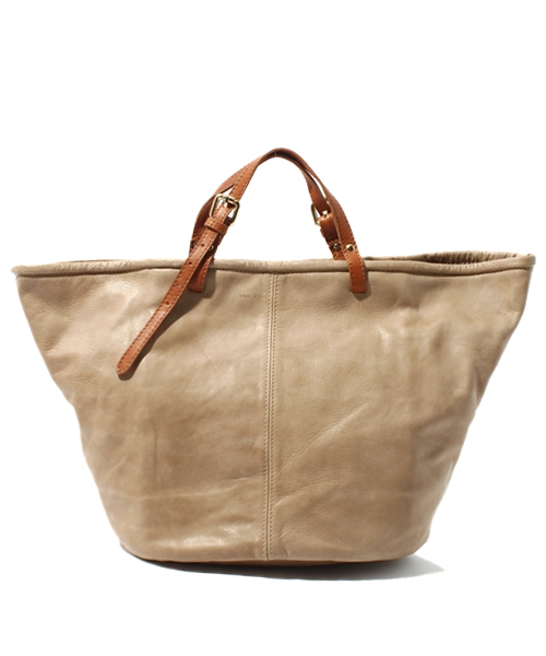 NANO universe（ナノユニバース）の「POPCORN/バイカラーハンドルトート（トートバッグ・レディース・グレイッシュベージュ/ライトブラウン/グレー/ブラック・FREE）」の4枚目の写真