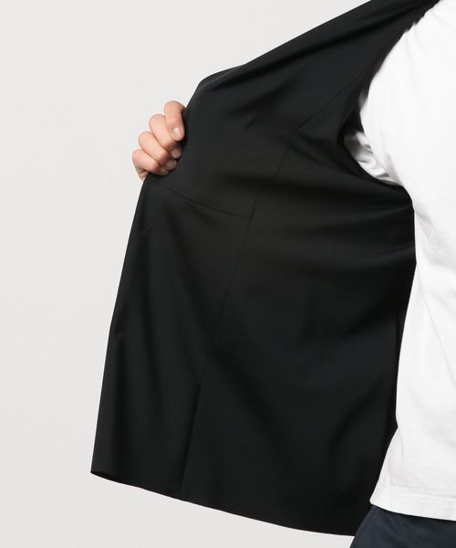 ATTACHMENT(アタッチメント)の「【ATTACHMENT】マットストレッチジャージ3BJKT(テーラードジャケット・メンズ・ブラック/ダークグリーン・1/2)」の3枚目の写真