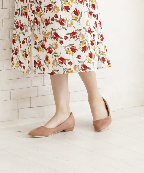 VIVIAN（ヴィヴィアン）の「シンプルプレーンフラットパンプス（パンプス・レディース・ブラック系その他/バーガンディー/その他5/ブラック系その他3/アクア/カラフル/スモークグレー/その他13/レオパード/ベージュ系その他3/ピンク系その他3/その他/グレー系その他4/イエロー系その他3/パイソン/グレー系その他6/その他30/ゴールド系その他4/シルバー系その他5/インディゴブルー・24.5/25.5/23/21.5/24/22/22.5/23.5/26/25）」の11枚目の写真