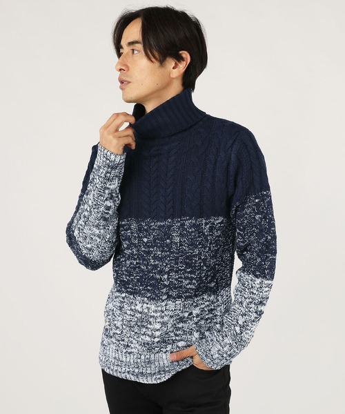 SPU（スプ）の「セミワイドシルエットケーブル編みタートルネックニット（ニット/セーター・メンズ・ワイン/キャメル/レッド系その他/ブルー系その他/ネイビー/インディゴブルー/ブルー/グリーン/カーキ/ベージュ/チャコール/モカ/杢グレー/グレー系その他/ブラック/ブラック系その他/オフホワイト/ホワイト系その他/ホワイト/グレー系その他2/ブルーグレー/ベージュ系/テラコッタ・S/M/L/XL）」の20枚目の写真