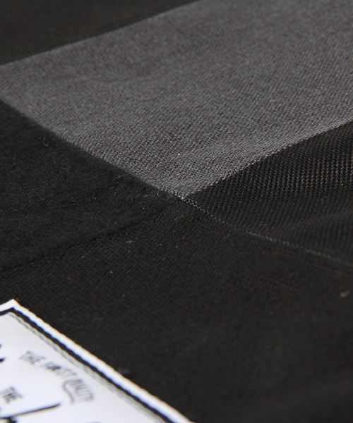 BEAMS(ビームス)の「Herschel×BEAMS / 別注 “Network XL”(BLACK)(クラッチバッグ・メンズ・ブラック・ONE SIZE)」の8枚目の写真