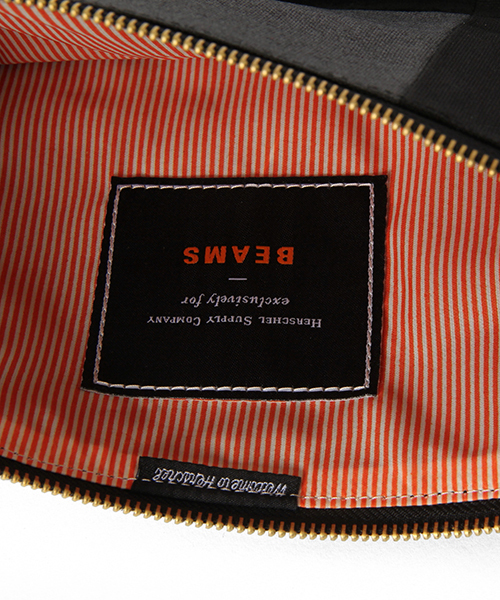 BEAMS(ビームス)の「Herschel×BEAMS / 別注 “Network XL”(BLACK)(クラッチバッグ・メンズ・ブラック・ONE SIZE)」の7枚目の写真