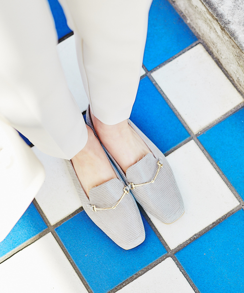 PICHE ABAHOUSE（ピシェ アバハウス）の「バブーシュ ビットモカ スクエアトゥ ローファー（ローファー・レディース・ブラック/グレー/ブラウン/マスタード・34/35/36/37/38/39/40）」の3枚目の写真