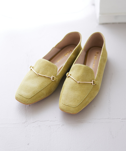 PICHE ABAHOUSE（ピシェ アバハウス）の「バブーシュ ビットモカ スクエアトゥ ローファー（ローファー・レディース・ブラック/グレー/ブラウン/マスタード・34/35/36/37/38/39/40）」の4枚目の写真