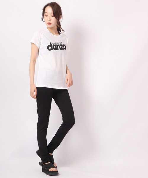 DIMENSIONE danza（ディメンシオーネ ダンツァ）の「フロントロゴTシャツ（Tシャツ/カットソー・レディース・ブラック/レッド/ホワイト・MEDIUM/SMALL）」の6枚目の写真