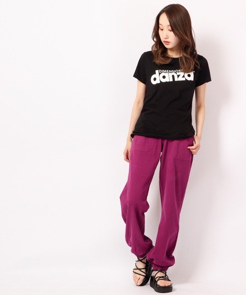 DIMENSIONE danza（ディメンシオーネ ダンツァ）の「フロントロゴTシャツ（Tシャツ/カットソー・レディース・ブラック/レッド/ホワイト・MEDIUM/SMALL）」の12枚目の写真